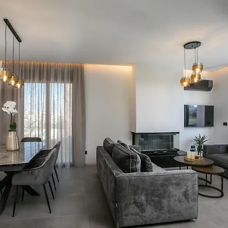 Villa Seranti Asgourou