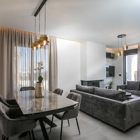 Seranti * אסגורו