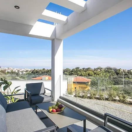 Villa Seranti *